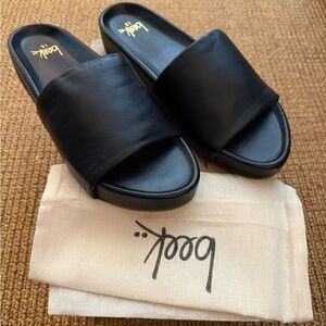 NIB Beek Black Leather Pelican Platform Flatform 
Slide Sandals 10 Anthropologie